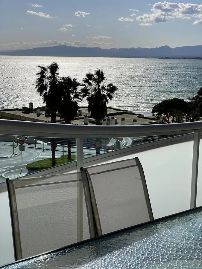 For A Stay Les Ones Salou Apartment