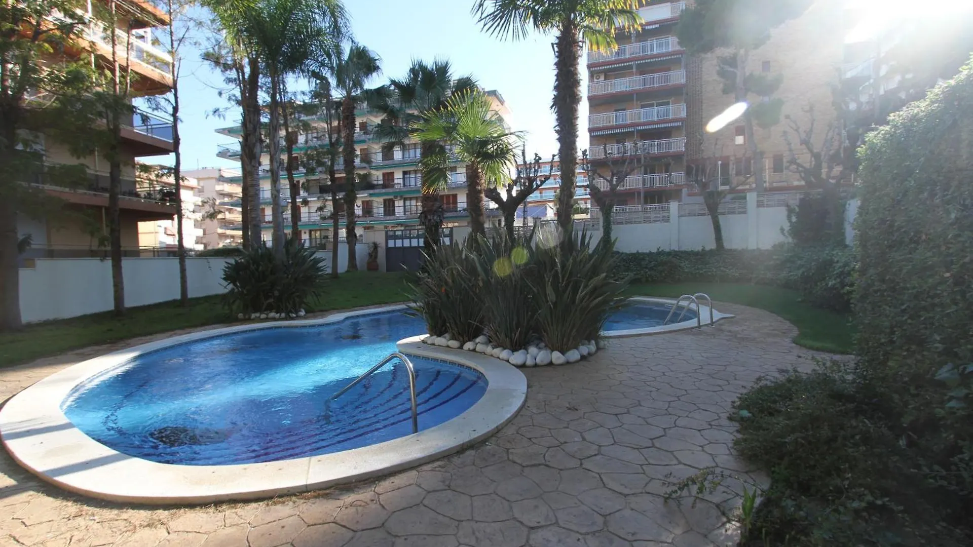 For A Stay Les Ones Salou Spain